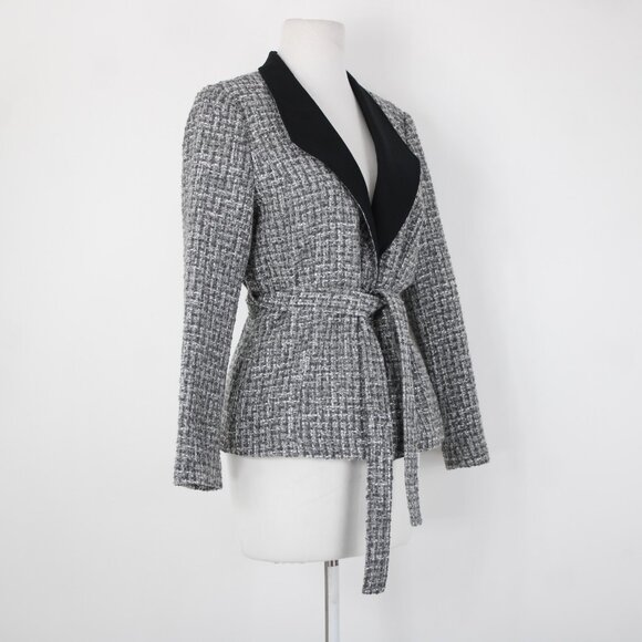 White House Black Market Sz 10P Gray Black Tweed Belted Acrylic Poly Jacket - Picture 10 of 16